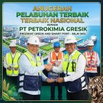 Menko Pangan Anugerahkan Predikat Pelabuhan Terbaik Nasional kepada Petrokimia Gresik, TUKS Raih Nilai Green and Smart Port 94 Persen IMG-20260715-WA0020