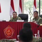 Dankodiklatad Hadiri Uji Naskah dan Pengesahan Doktrin TNI Perisai Trisula Nusantara, Perkuat Transformasi Pendidikan dan Latihan Dankodiklatad Hadiri Uji Naskah dan Pengesahan Doktrin TNI Perisai Trisula Nusantara, Perkuat Transformasi Pendidikan dan Latihan