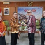 Pemkot Cimahi Gelar Edukasi dan Sosialisasi Literasi Keuangan dan Pembiayaan APBN Pemkot Cimahi Gelar Edukasi dan Sosialisasi Literasi Keuangan dan Pembiayaan APBN