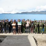 Lewat Pendekatan Humanis, TNI AD Antar Dua Eks Anggota OPM Kembali ke NKRI