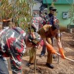 Halaman RSUD Cibabat Kota Cimahi Mulai Dihijaukan Lagi dengan Puluhan Pohon Durian