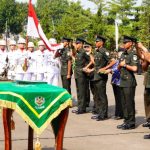 565 Prajurit Siswa Dikmaba TNI AD Resmi Dilantik Pangdam lll/Siliwangi Tekankan Profesionalisme Dan Integritas 565 Prajurit Siswa Dikmaba TNI AD Resmi Dilantik Pangdam lll/Siliwangi Tekankan Profesionalisme Dan Integritas